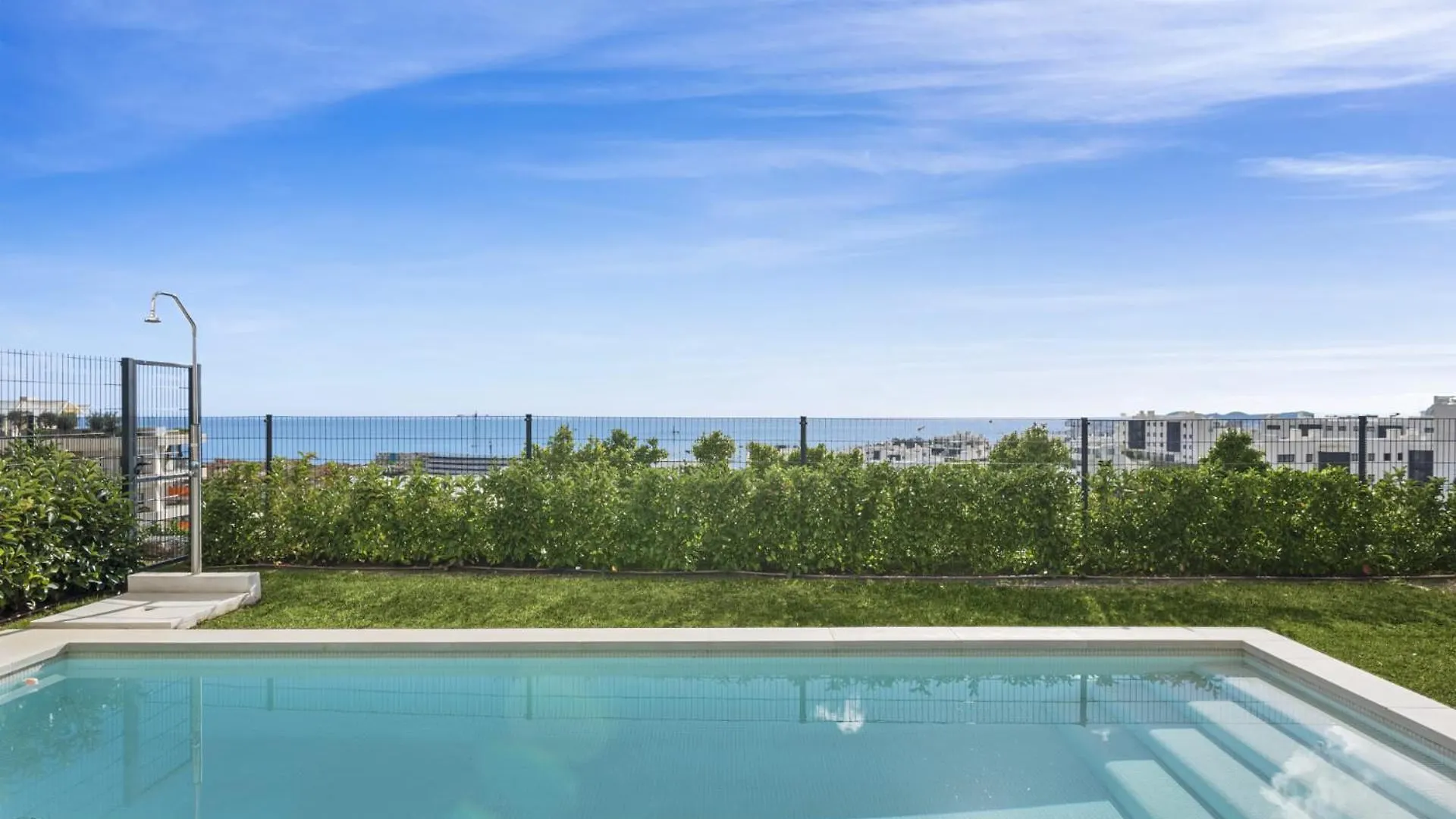 Vivi Homes - Sixsenses Pool, Golf, Patio & Sea View Fuengirola 0*,