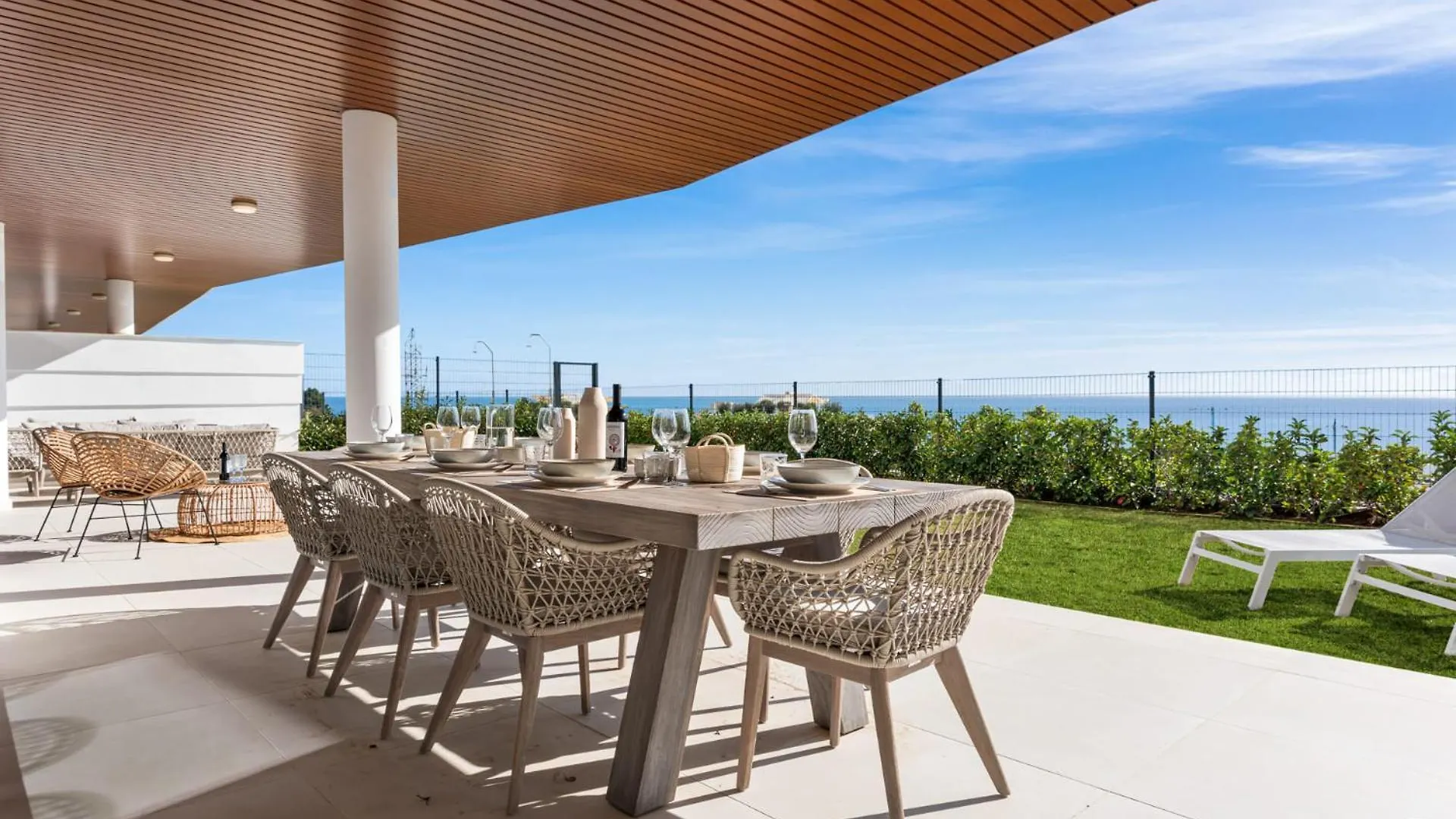 Vivi Homes - Sixsenses Pool, Golf, Patio & Sea View Fuengirola