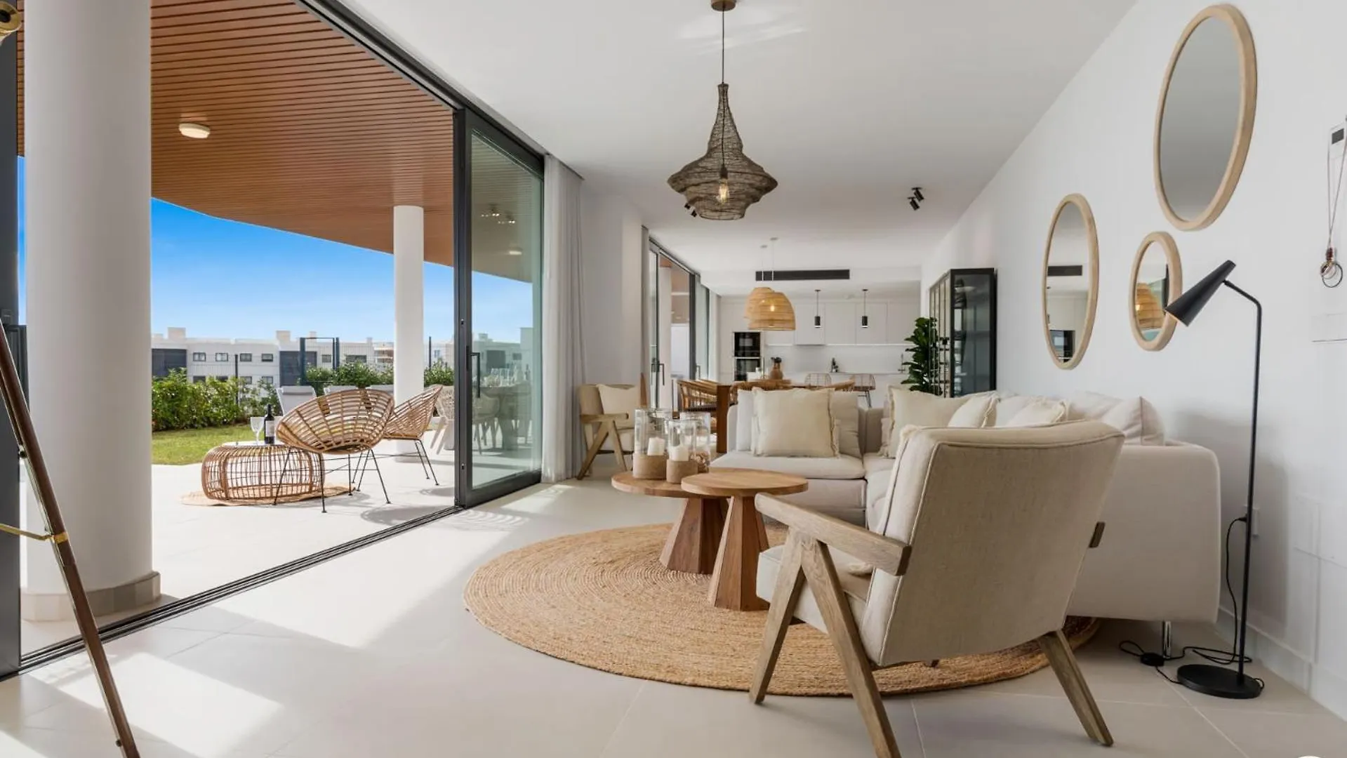 Vivi Homes - Sixsenses Pool, Golf, Patio & Sea View Fuengirola Apartment