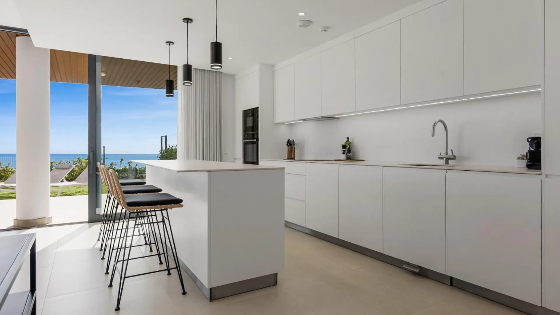 Vivi Homes - Sixsenses Pool, Golf, Patio & Sea View Fuengirola